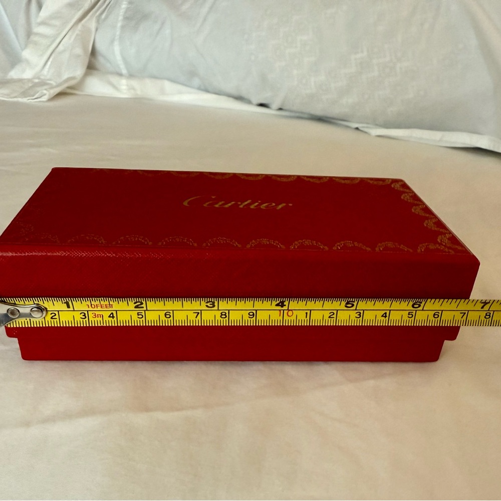 Cartier Red Box with Gold Accents - Picture 6 of 8
